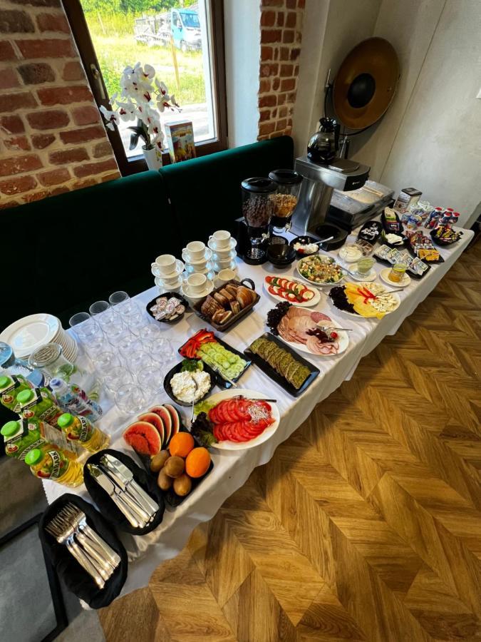 Stacja Kultura Hotel Poniatowa Bagian luar foto