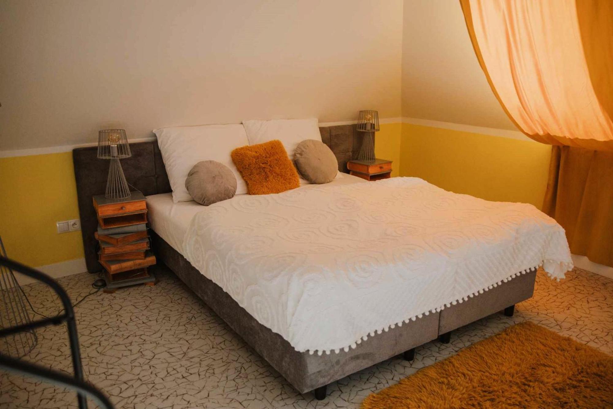 Stacja Kultura Hotel Poniatowa Bagian luar foto