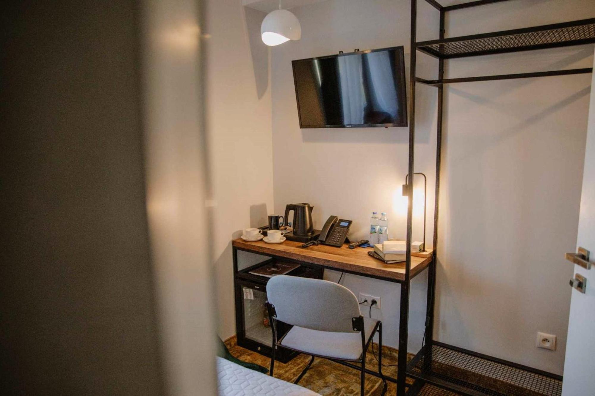 Stacja Kultura Hotel Poniatowa Bagian luar foto