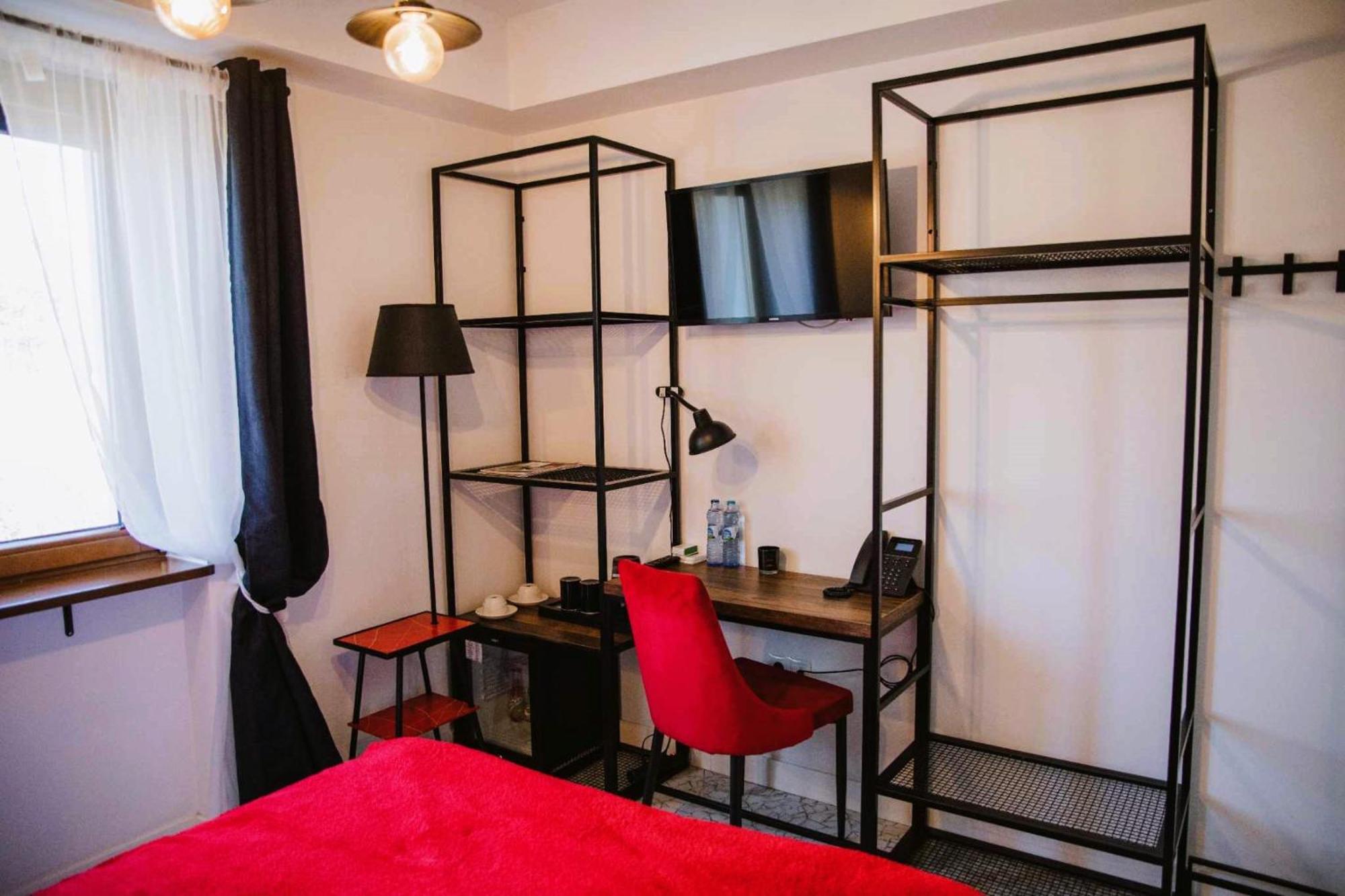 Stacja Kultura Hotel Poniatowa Bagian luar foto